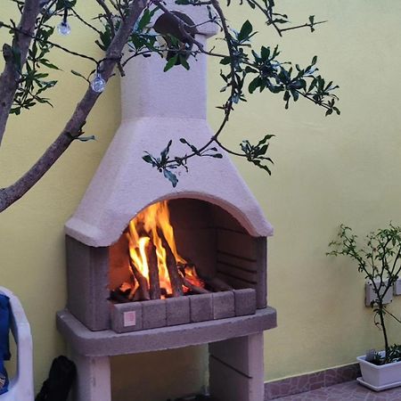 Butterflyhouse Villa Monserrato Buitenkant foto