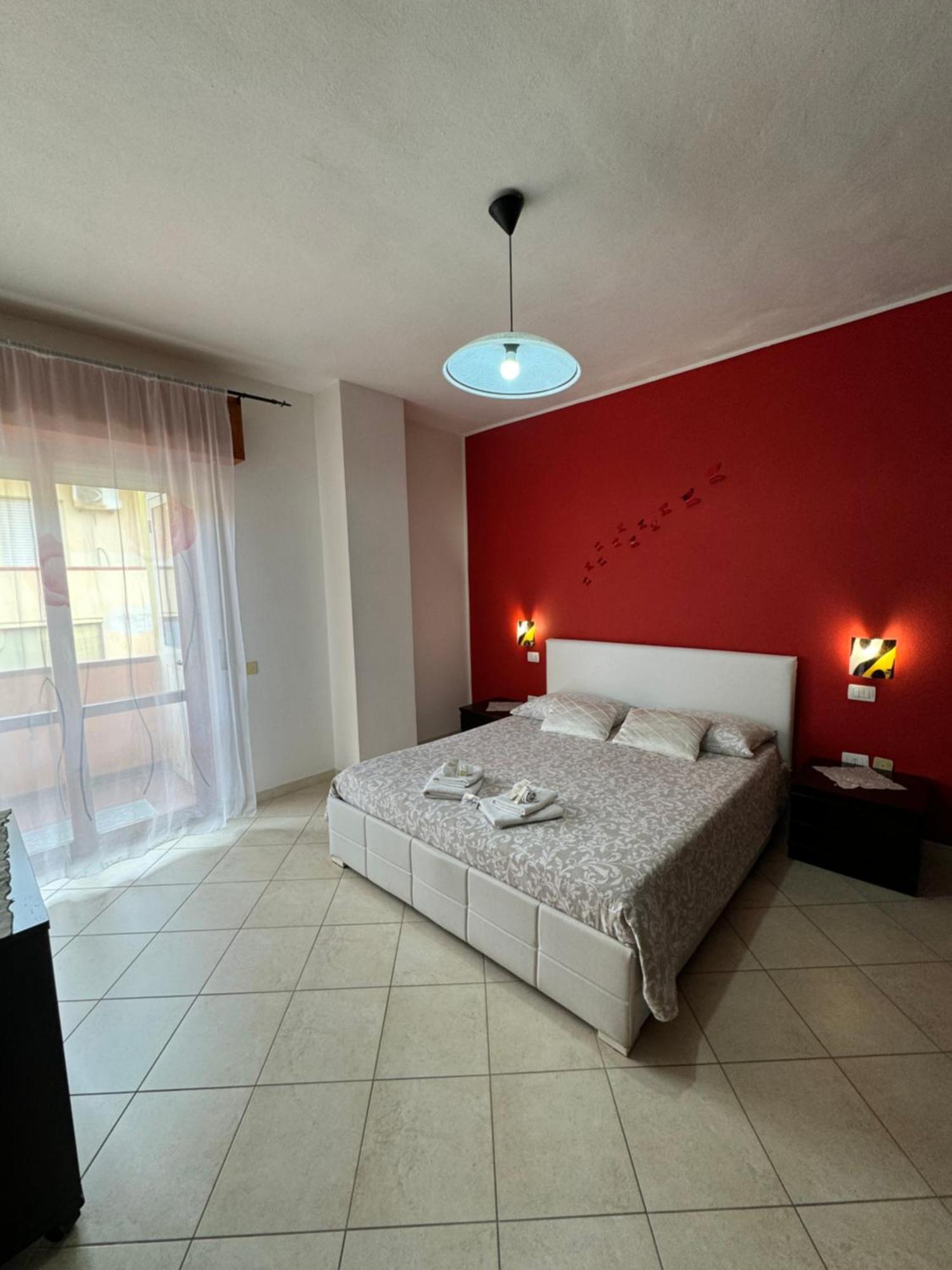 Butterflyhouse Villa Monserrato Buitenkant foto